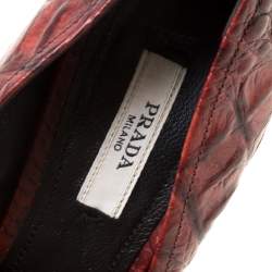 Pre Owned Prada Maroon Croc Embossed Leather Platform Pumps Size 36