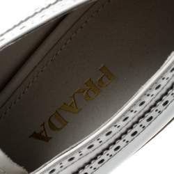 Pre Owned Prada White/Green Brogue Leather Platform Wingtip Lace Up Derby Size 38