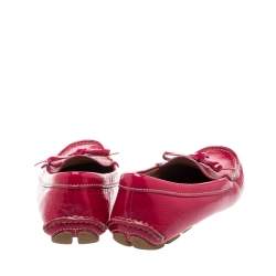 Pre Owned Prada Magenta Patent Leather Bow Loafers Size 38.5