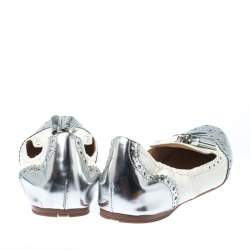 Pre Owned Prada Sport Metallic Silver And White Brogue Patent Leather Tessel Scrunch Ballet Flats Size 39