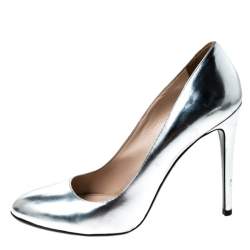 Pre Owned Prada Metallic Silver Leather Pumps Size 38.5