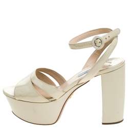 Pre Owned Prada Cream Patent Leather Ankle Strap Block Heel Platform Sandals Size 40.5