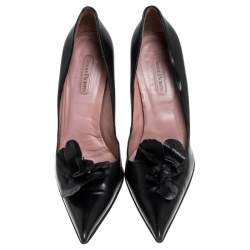 Pre Owned Cesare Paciotti Black Leather Flower Detail Pumps Size 40