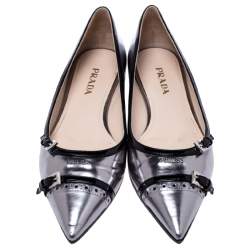 Pre Owned Prada Gunmetal/Black Patent Leather Buckle Detail Pointed Toe Flats Size 39