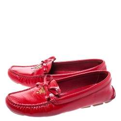 Pre Owned Prada Red Saffiano Patent Leather Bow Loafers Size 36.5