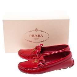 Pre Owned Prada Red Saffiano Patent Leather Bow Loafers Size 36.5