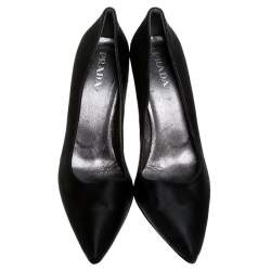 Pre Owned Prada Black Satin Pointed Toe Pumps Size 39
