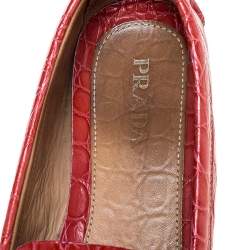 Pre Owned Prada Red Croc Embossed Leather Penny Loafers Size 38