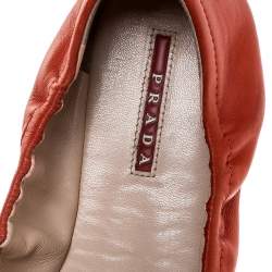 Pre Owned Prada Red Leather Bow Logo Scrunch Ballet Flats Size 40.5