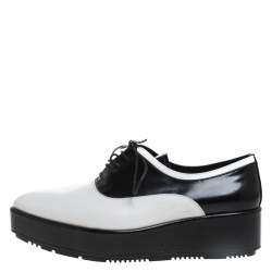 Pre Owned Prada Monochrome Leather Platform Oxford Pointed Toe Flats Size 38.5