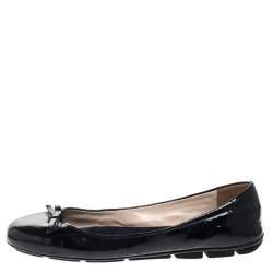 Pre Owned Prada Dark Blue Patent Leather Bow Ballet Flats Size 39