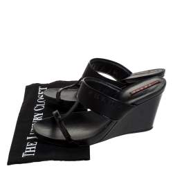 Pre Owned Prada Black Patent Leather And Nylon T-Strap Wedge Slide Sandals Size 38.5