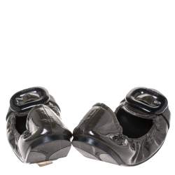 Pre Owned Prada Olive Green Patent Leather Buckle Scrunch Ballet Flats Size 38.5 