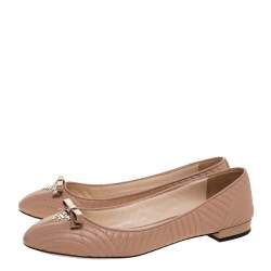 Pre Owned Prada Nude Quilted Leather Ballet Flats Size 38
