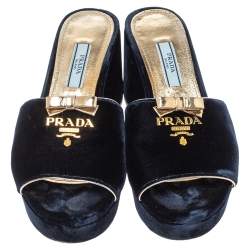 Pre Owned Prada Blue Velvet Bow Platform Block Heel Sandals Size 36