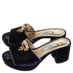 Pre Owned Prada Blue Velvet Bow Platform Block Heel Sandals Size 36