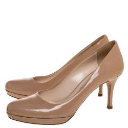 Pre Owned Prada Beige Patent Leather Platform Pumps Size 35.5