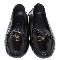 Pre Owned Prada Black Patent Leather Bow Loafers Size 40