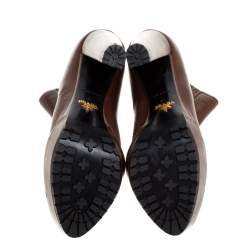 مملوكة مسبقًا حذاء بوت برادا كعب نعل سميك جلد بنى مقاس 39