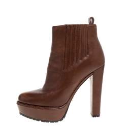 مملوكة مسبقًا حذاء بوت برادا كعب نعل سميك جلد بنى مقاس 39