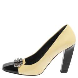 Pre Owned Prada Yellow/Black Patent Leather Logo Silver Plaque Square Toe Pumps Size 39.5
