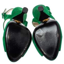 Pre Owned صندل برادا مقدمة مفتوحة سيور متقاطعة أخضر مقاس 39