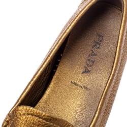 Pre Owned Prada Gold Leather Loafers Size 38.5