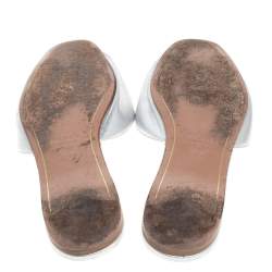 Pre Owned صندل سلايد فلات برادا جلد سافيانو فضي مقاس 37.5