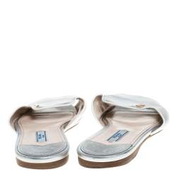 Pre Owned صندل سلايد فلات برادا جلد سافيانو فضي مقاس 37.5