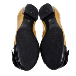 Pre Owned Prada Yellow/Black Patent Leather Bow Embellishment Ballet Flats Size 36.5