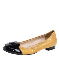Pre Owned Prada Yellow/Black Patent Leather Bow Embellishment Ballet Flats Size 36.5