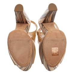 Pre Owned Prada Beige Patent Leather Peep-Toe Platform Sandals Size 39.5