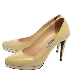 Pre Owned Prada Cream Leather Pointed Toe Platform Pumps Size 38