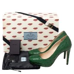 مملوكة مسبقًا Prada Green Ostrich Leather Round Toe Pumps Size 36