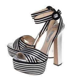 مملوكة مسبقًا Prada Silver/Black Leather And Suede Block Heel Platform Ankle Strap Sandals Size 35.5