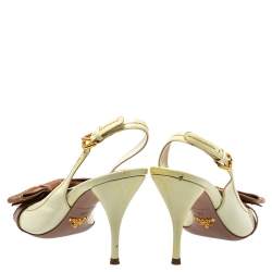 مملوكة مسبقًا Prada Light Yellow/Brown Patent And Leather Bow Slingback Sandals Size 37
