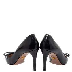 Pre Owned Prada Black Patent Leather Bow Pointed Toe Pumps Size 38.5