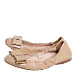 Pre Owned Prada Beige Patent Leather Bow Ballet Flats Size 37.5
