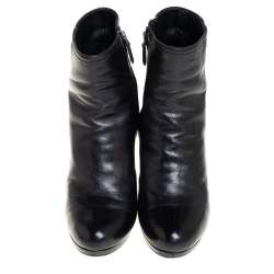 مملوكة مسبقًا حذاء بوت كاحل برادا كعب سميك جلد أسود مقاس 38