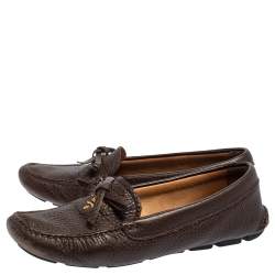 Pre Owned Prada Brown Textured Leather Bow Loafers Size 37.5