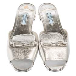 Pre Owned Prada Silver Leather Bow Flat Sandals Size 39