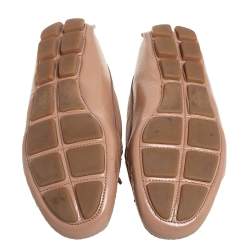 Pre Owned Prada Beige Patent Saffiano Leather Bow Slip On Loafers Size 38.5