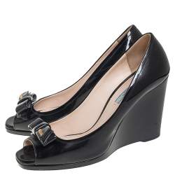 Pre Owned Prada Black Patent Leather Bow Peep Toe Wedge Pumps Size 41