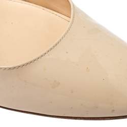 Pre Owned Prada Cream Patent Leather Pumps Size 38