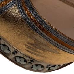 Pre Owned Prada Gold/Silver Leather Ankle Strap Sandals Size 39