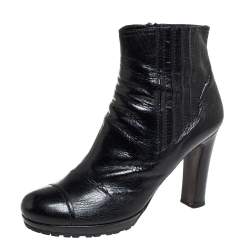 مملوكة مسبقًا Prada Black Textured Leather Cap Toe Ankle Boots Size 39