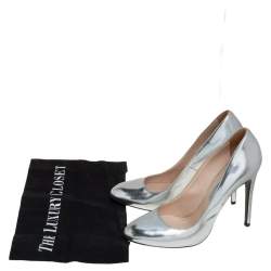 Pre Owned Prada Metallic Silver Leather Pumps Size 37