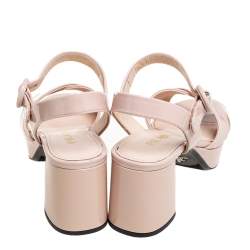 Pre Owned Prada Beige Patent Leather Criss Cross Platform Ankle Strap Sandals Size 35