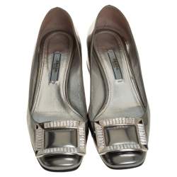 Pre Owned Prada Grey Leather Crystal Buckle Block Heel Pumps Size 36.5