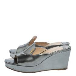 Pre Owned Prada Silver Patent Leather Peep Toe Platform Wedge Slides Size 39.5